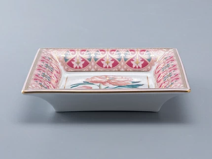 Подставка для мелочей в подарочной упаковке, форма Квадратная, рисунок Дивный Пион, арт 81.34212.00.1 Подставка для мелочей в подарочной упаковке, форма Квадратная, рисунок Дивный Пион, арт 81.34212.00.1