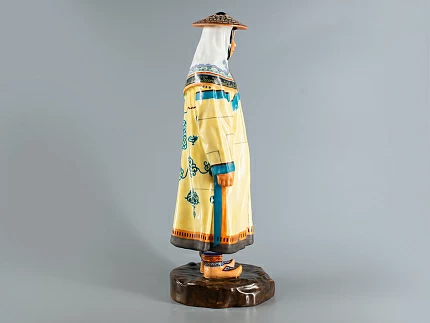 Скульптура Народности России Гольдская женщина арт. 82.69852.00.1