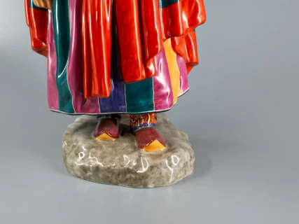 Скульптура Народности России, Лезгинская женщина, арт 82.89683.00.1, 