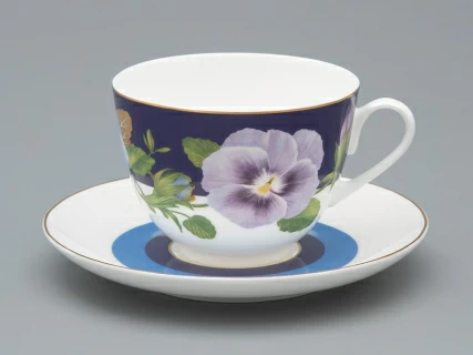 Чашка с блюдцем чайная форма Весенняя 2 рисунок Виола 1, арт. 81.34138.00.1, 