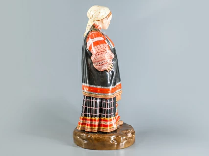 Скульптура Народности России. Тульская женщина, арт. 82.90936.00.1, 