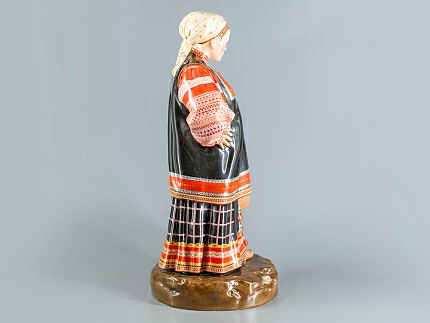Скульптура Народности России. Тульская женщина, арт. 82.90936.00.1