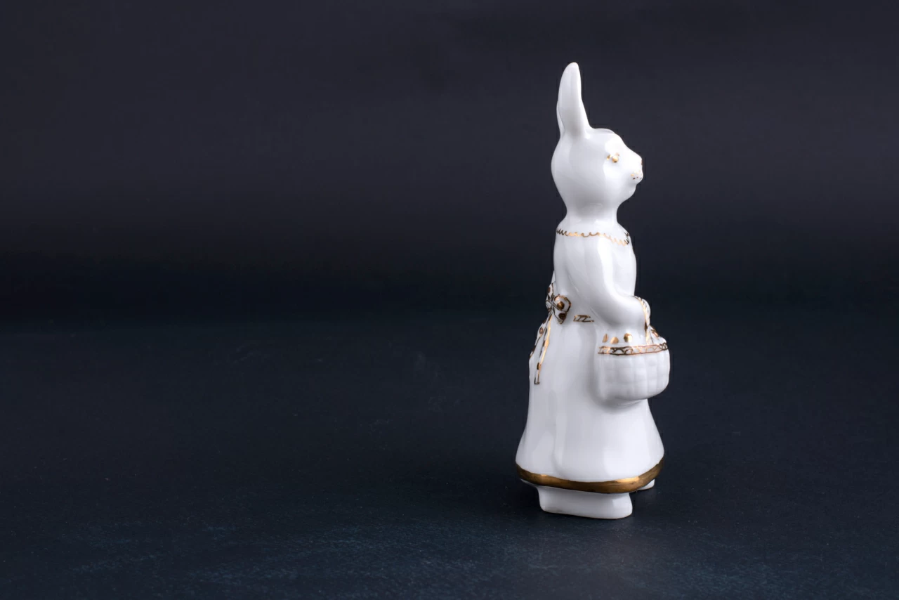 Скульптура Зайчиха-мама, рисунок Золотой, арт 62.15763.00.1,  Скульптура Зайчиха-мама, рисунок Золотой, арт 62.15763.00.1,