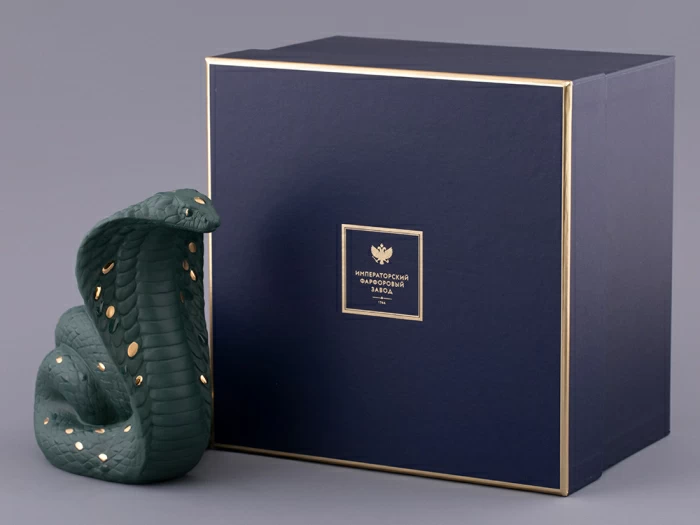 Скульптура форма Кобра, большой размер, в подарочной упаковке, рисунок Нефрит, арт. 81.32913.00.1, 