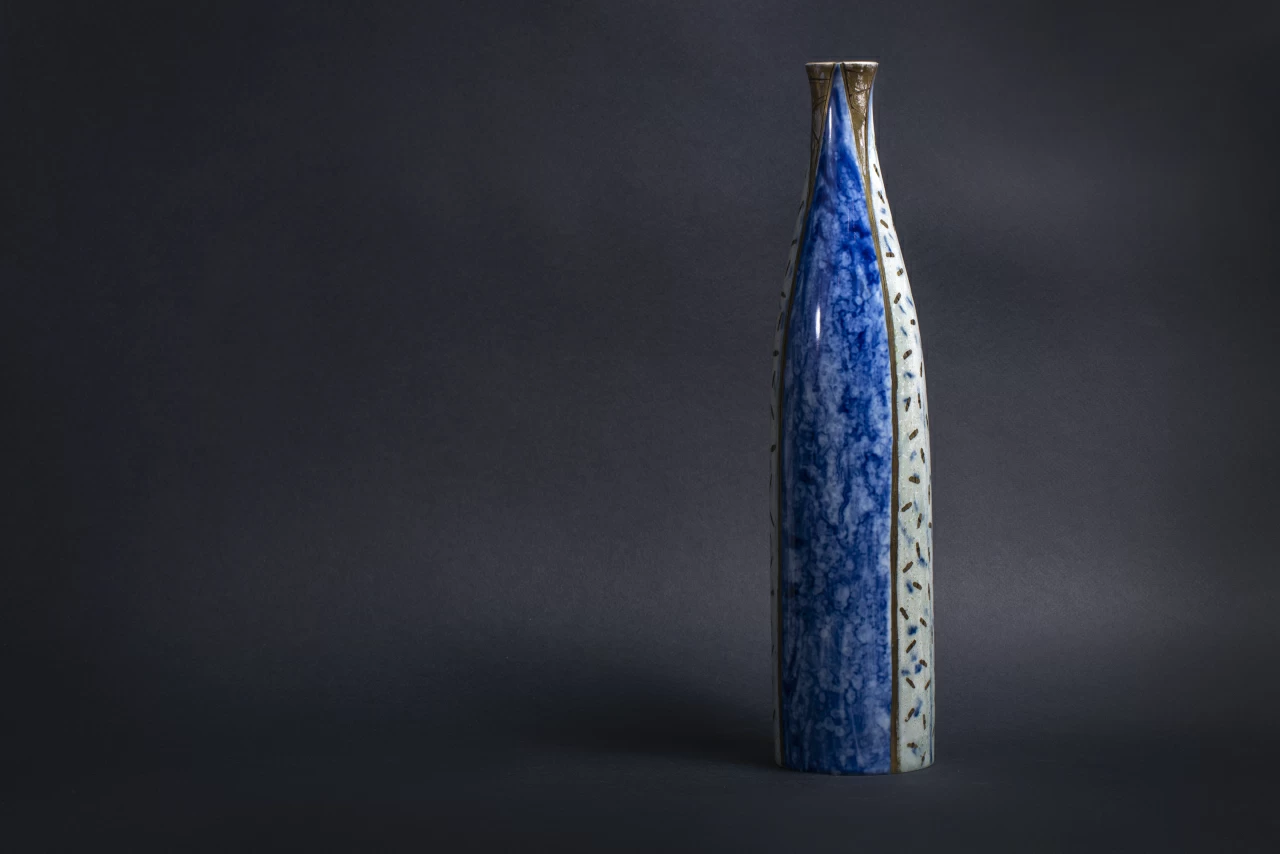 Ваза большой размер форма Бутыль, рисунок Раскрытие арт 60.08972.00.1, 