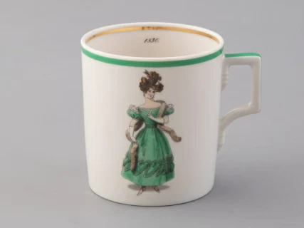 Чашка с блюдцем чайная 220 мл форма Гербовая рисунок Modes de Paris 1830 арт. 81.25415.00.1, 