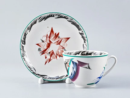 Чашка с блюдцем чайная форма Весенняя рисунок Серп, молот и шестерня, арт. 81.27947.00.1 Чашка с блюдцем чайная форма Весенняя рисунок Серп, молот и шестерня, арт. 81.27947.00.1