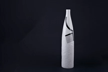 Ваза Time, на форме Бутыль рельефная, арт 60.15769.00.1 Ваза Time, на форме Бутыль рельефная, арт 60.15769.00.1