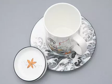 Бокал с крышкой и блюдцем в подарочной упаковке, форма top. рисунок TATTOO Dragon арт. 81.31627.00.1