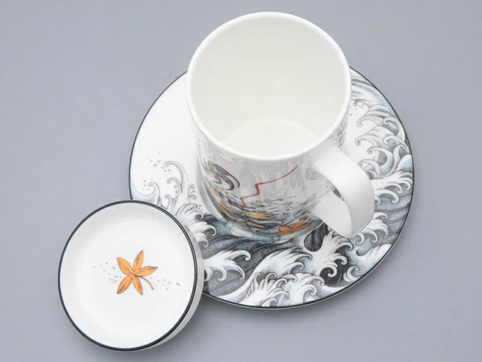 Бокал с крышкой и блюдцем в подарочной упаковке, форма top. рисунок TATTOO Dragon арт. 81.31627.00.1, 