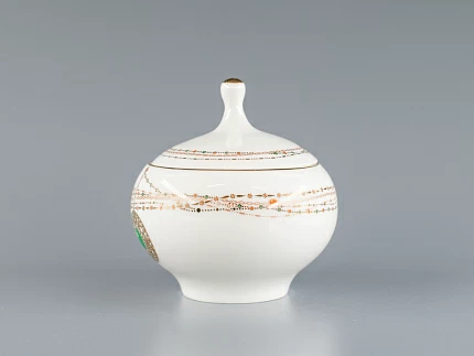 Сахарница форма Яблочко, рисунок Золотой медальон 250 мл арт. 80.65392.00.1 Сахарница форма Яблочко, рисунок Золотой медальон 250 мл арт. 80.65392.00.1