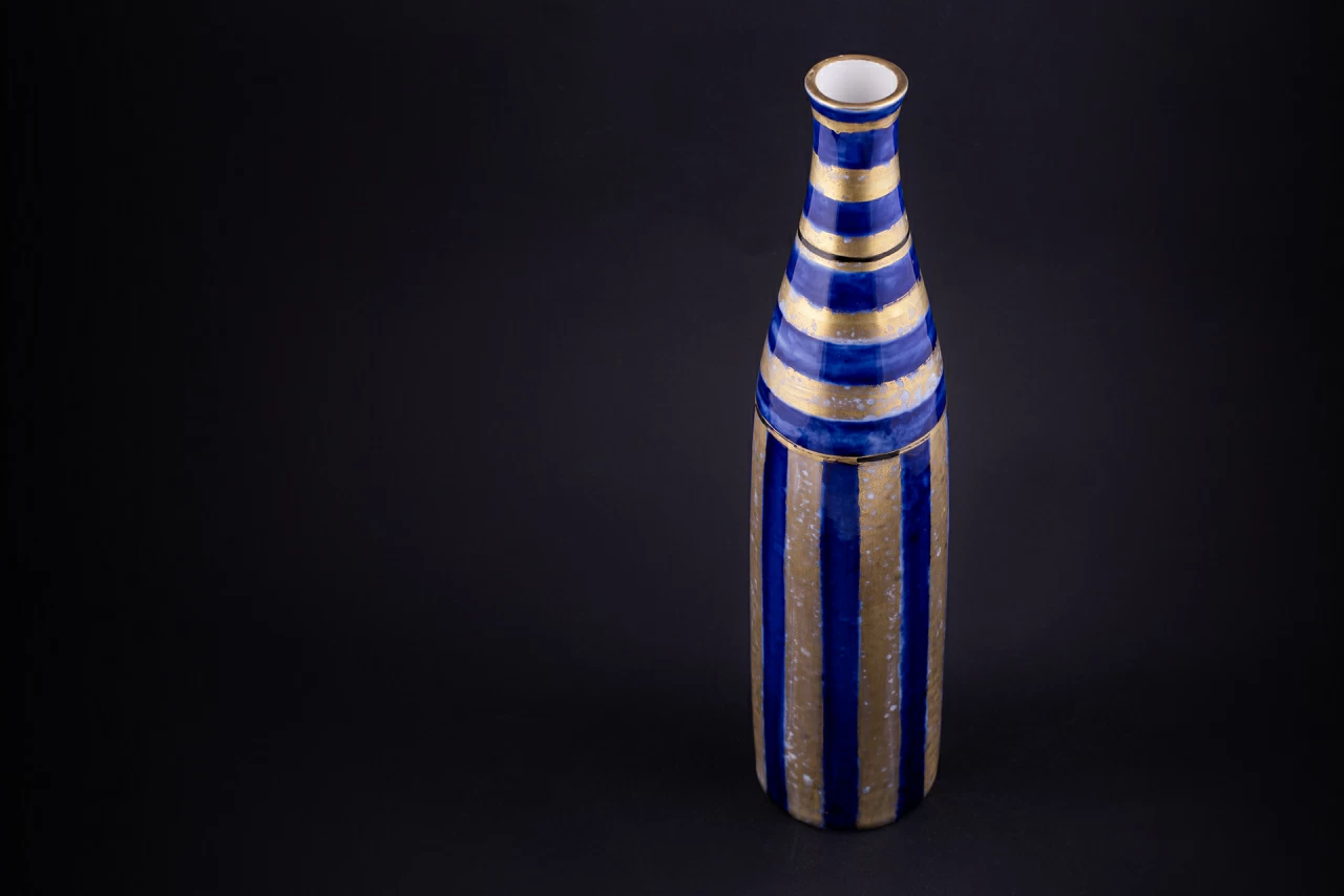 Ваза Бутыль в полоску на форме Бутыль, арт 60.08973.00.1, 