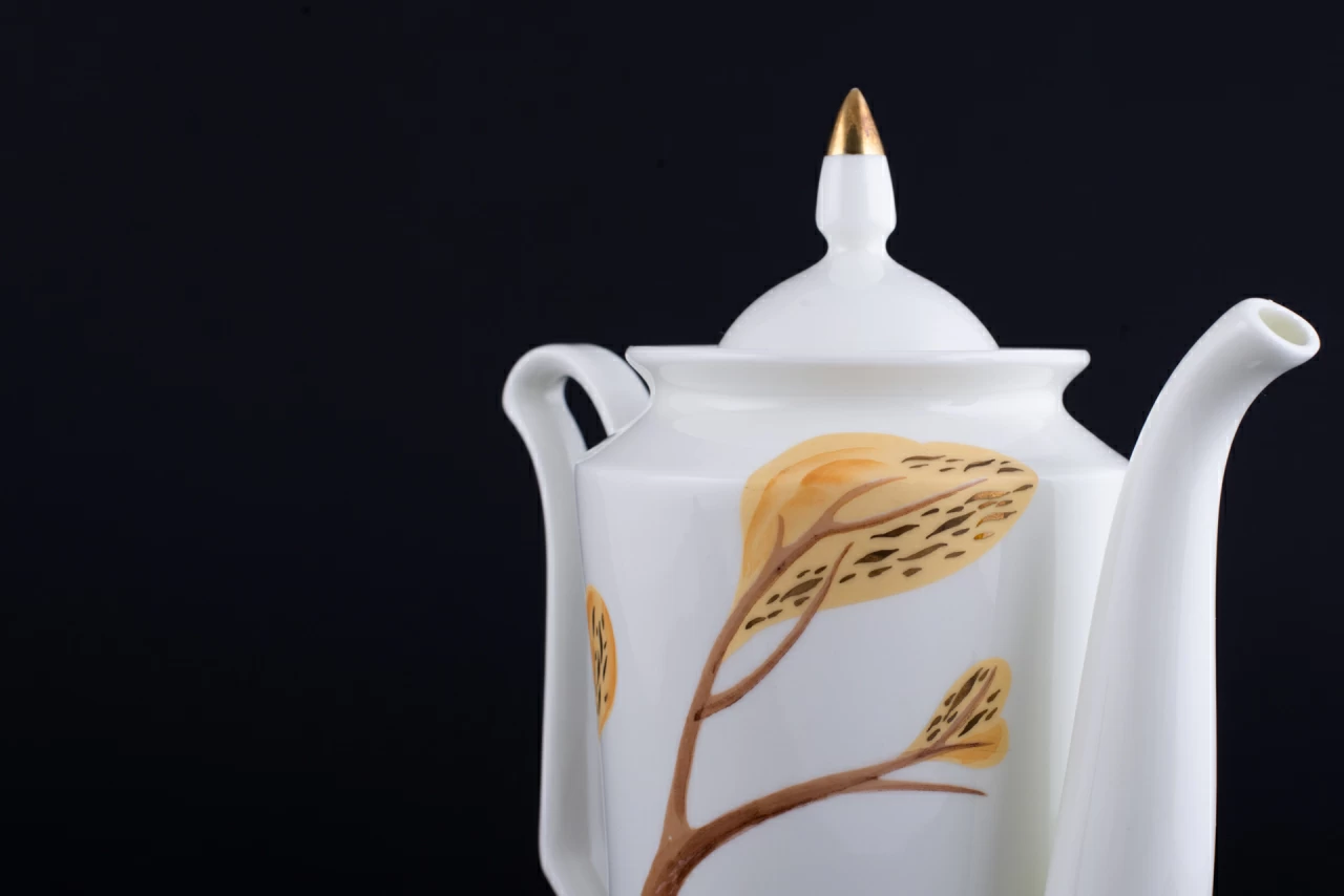 Кофейник Воспоминание о Петродворце на форме Юлия, арт 60.06576.00.1, 