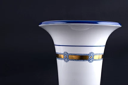 Ваза Белое море на форме Ампирная, арт 60.10297.00.5