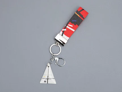 Брелок подвеска в подарочной упаковке, форма Треугольник, рисунок Терракотовые фигуры, арт 81.33237.00.1