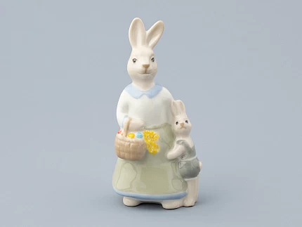 Скульптура Зайчиха-мама, рисунок Мария, арт. 82.46448.00.1 Скульптура Зайчиха-мама, рисунок Мария, арт. 82.46448.00.1