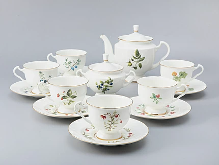 Сервиз чайный форма Айседора рисунок Цветы и ягоды, 6 персон 14 предметов, арт. 81.27538.00.1