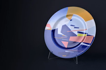 Декоративная тарелка 270 мм, В Движении, на форме Европейская, арт 60.15988.00.1