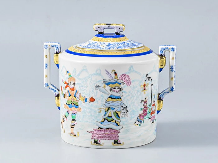 Сервиз чайный форма Гербовая рисунок Зимние забавы, 4 персон 11 предметов, арт. 81.14057.01.1, 