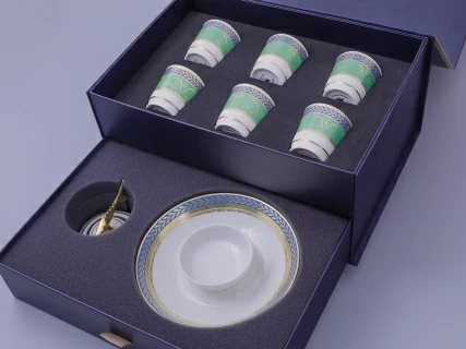 Подарочный набор стопки и икорница рис. Золотой арт. 81.30556.00.1, 