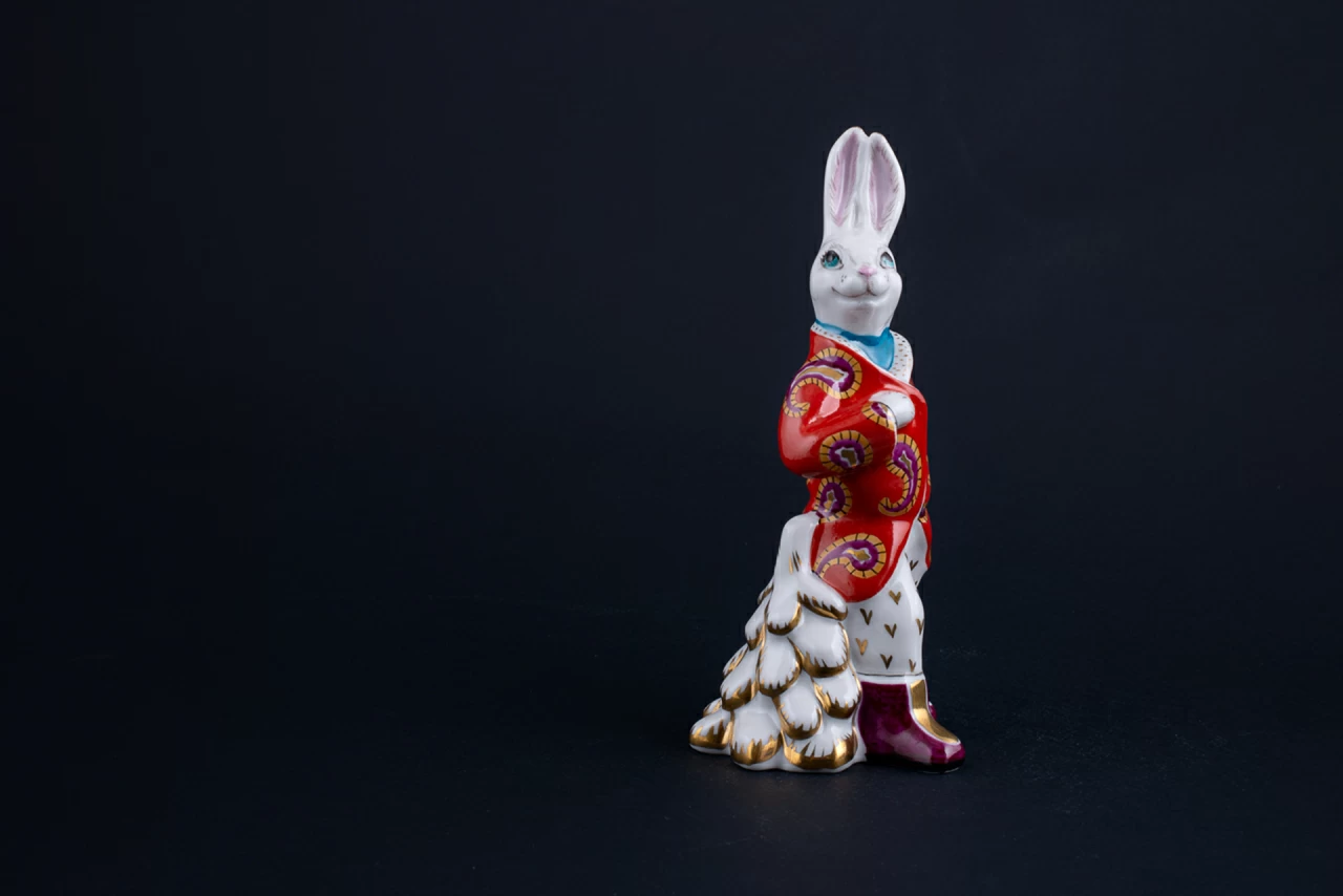 Скульптура Заяц с елкой Франт, арт 62.21240.00.1, 