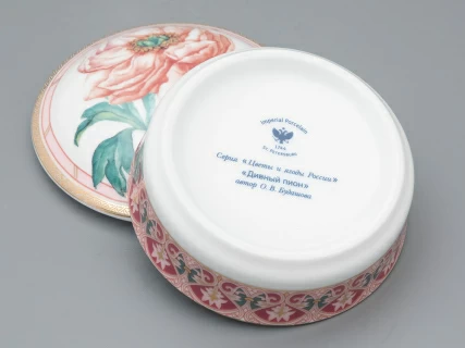 Туалетная коробочка в подарочной упаковке, форма Круглая, рисунок Дивный пион, арт 81.33188.00.1, 