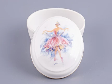 Туалетная коробочка форма Овальная рисунок Принцесса Аврора арт. 80.86402.00.1 Туалетная коробочка форма Овальная рисунок Принцесса Аврора арт. 80.86402.00.1