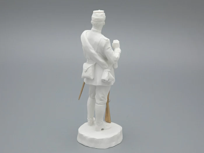 Скульптура Рядовой русской пехоты эпохи Александра II, в подарочной упаковке, рисунок Белый бисквит, арт 81.33425.00.1, 