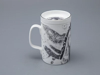 Бокал с блюдцем и крышкой 400 мл в подарочной упаковке, форма top рисунок Черный мустанг, арт 81.34276.00.1