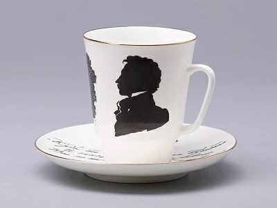 Чашка с блюдцем 165 мл форма Майская рисунок Русские писатели Пушкин, арт. 81.31157.00.1