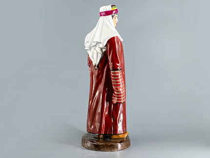 Скульптура Народности России Курдская женщина арт. 82.69850.00.1