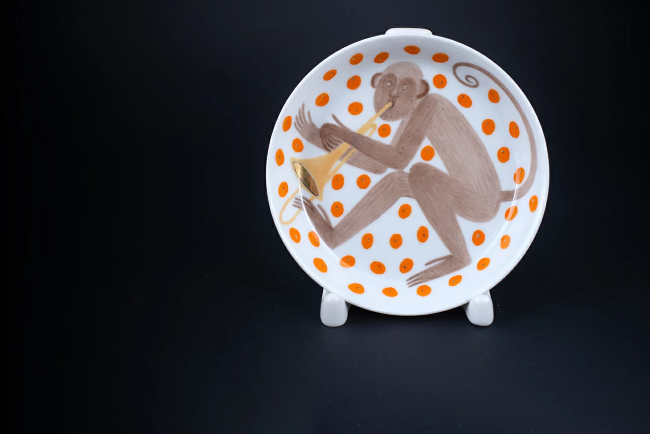 Тарелка декоративная Мандариновый джаз, на форме Европейская, арт 60.09097.00.1, 