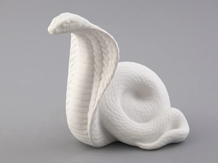 Скульптура форма Кобра, большой размер, в подарочной упаковке, рисунок Белый, арт. 81.33373.00.1, 