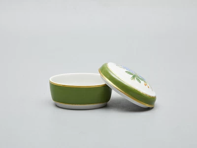 Туалетная коробочка форма Овальная рисунок Букет с анемоном арт. 80.60094.00.1 Туалетная коробочка форма Овальная рисунок Букет с анемоном арт. 80.60094.00.1