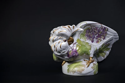 Скульптура Виноградный Джо на форме Какаду молуккский, арт 62.14110.00.1