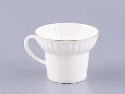 Чашка с блюдцем кофейная 155 мл форма Волна рисунок Золотой кантик арт. 81.13549.00.1