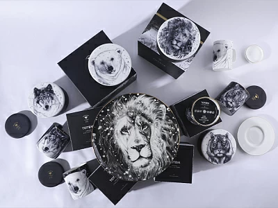 Свеча ароматическая в подарочной упаковке, рисунок Тотем. Лев аромат Пало Санто арт. 81.31595.00.1