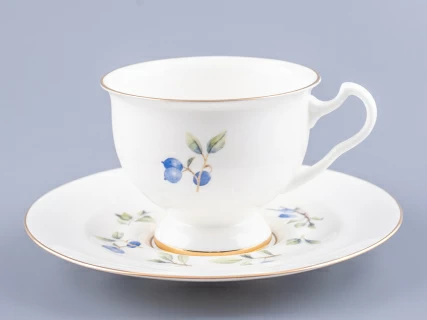 Чашка с блюдцем чайная форма Айседора рисунок Голубика арт. 81.26752.00.1, 