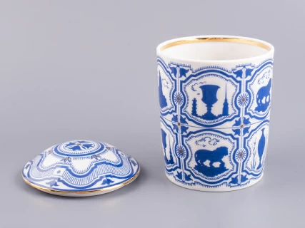 Бокал с блюдцем и с крышкой 380 мл форма Снежное утро рисунок Сувенир арт. 81.14830.00.1, 