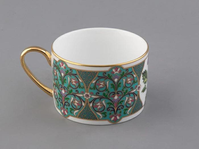 Чашка с блюдцем 250 мл в подарочной упаковке форма Соло, рисунок, Фиалка надрезанная, арт. 81.32656.00.1,  Чашка с блюдцем 250 мл в подарочной упаковке форма Соло, рисунок, Фиалка надрезанная, арт. 81.32656.00.1,