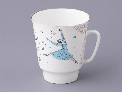 Трехпредметный комплект 165 мл форма Майская рисунок Балет Ромео и Джульетта, арт. 81.21564.00.1 Трехпредметный комплект 165 мл форма Майская рисунок Балет Ромео и Джульетта, арт. 81.21564.00.1