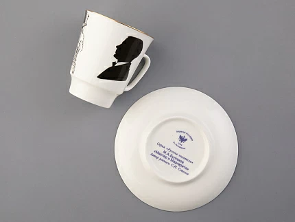 Чашка с блюдцем 165 мл форма Майская рисунок Русские писатели Булгаков, арт. 81.33387.00.1 Чашка с блюдцем 165 мл форма Майская рисунок Русские писатели Булгаков, арт. 81.33387.00.1