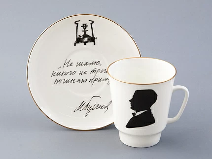 Чашка с блюдцем 165 мл форма Майская рисунок Русские писатели Булгаков, арт. 81.33387.00.1 Чашка с блюдцем 165 мл форма Майская рисунок Русские писатели Булгаков, арт. 81.33387.00.1