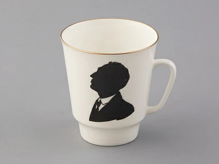 Чашка с блюдцем 165 мл форма Майская рисунок Русские писатели Блок, арт. 81.33298.00.1 Чашка с блюдцем 165 мл форма Майская рисунок Русские писатели Блок, арт. 81.33298.00.1