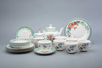 Сервиз чайный форма Весенняя 2 рисунок Улыбка флоры,  6 персон 20 предметов, арт. 81.30750.00.1 Сервиз чайный форма Весенняя 2 рисунок Улыбка флоры,  6 персон 20 предметов, арт. 81.30750.00.1