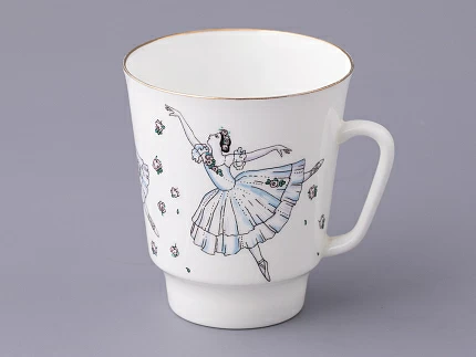 Трехпредметный комплект 165 мл форма Майская рисунок Балет Жизель, арт. 81.17154.00.1 Трехпредметный комплект 165 мл форма Майская рисунок Балет Жизель, арт. 81.17154.00.1