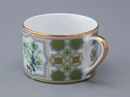 Чашка с блюдцем 250 мл в подарочной упаковке форма Соло рисунок Можжевельник ароматный, арт. 81.33953.00.1 Чашка с блюдцем 250 мл в подарочной упаковке форма Соло рисунок Можжевельник ароматный, арт. 81.33953.00.1